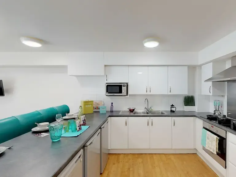Ropemaker Court photo 15