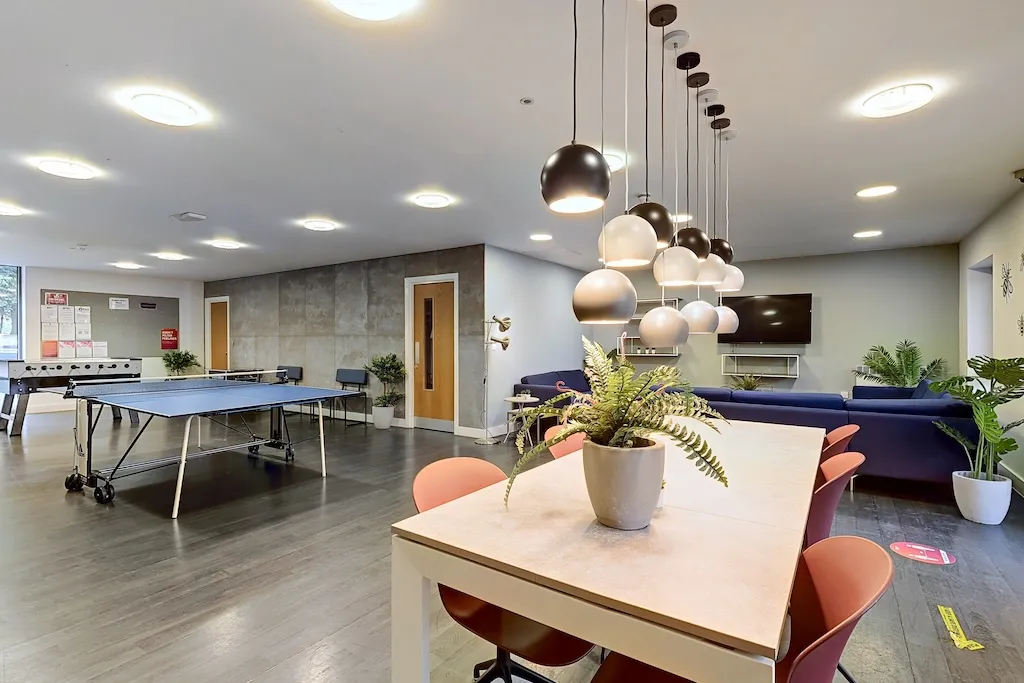 Ropemaker Court photo 17