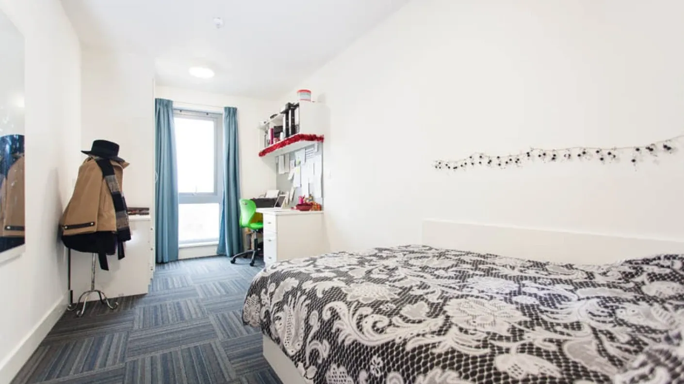 Ropemaker Court photo 35