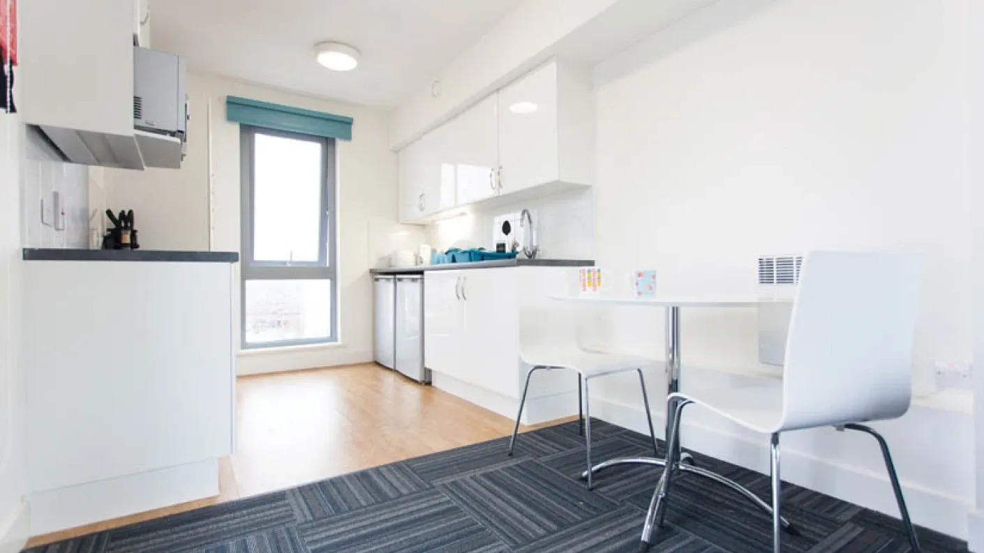 Ropemaker Court photo 36