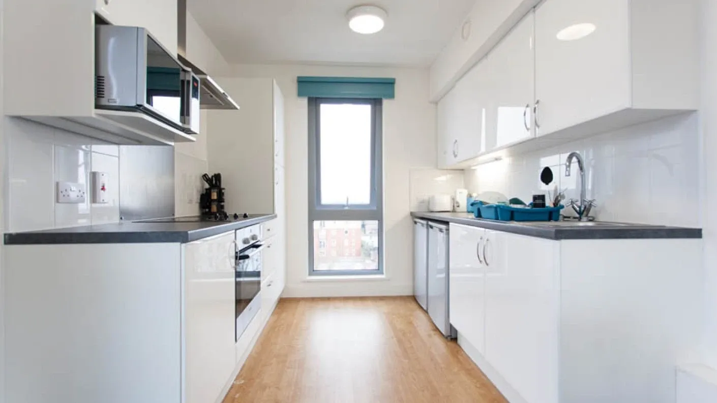 Ropemaker Court photo 37