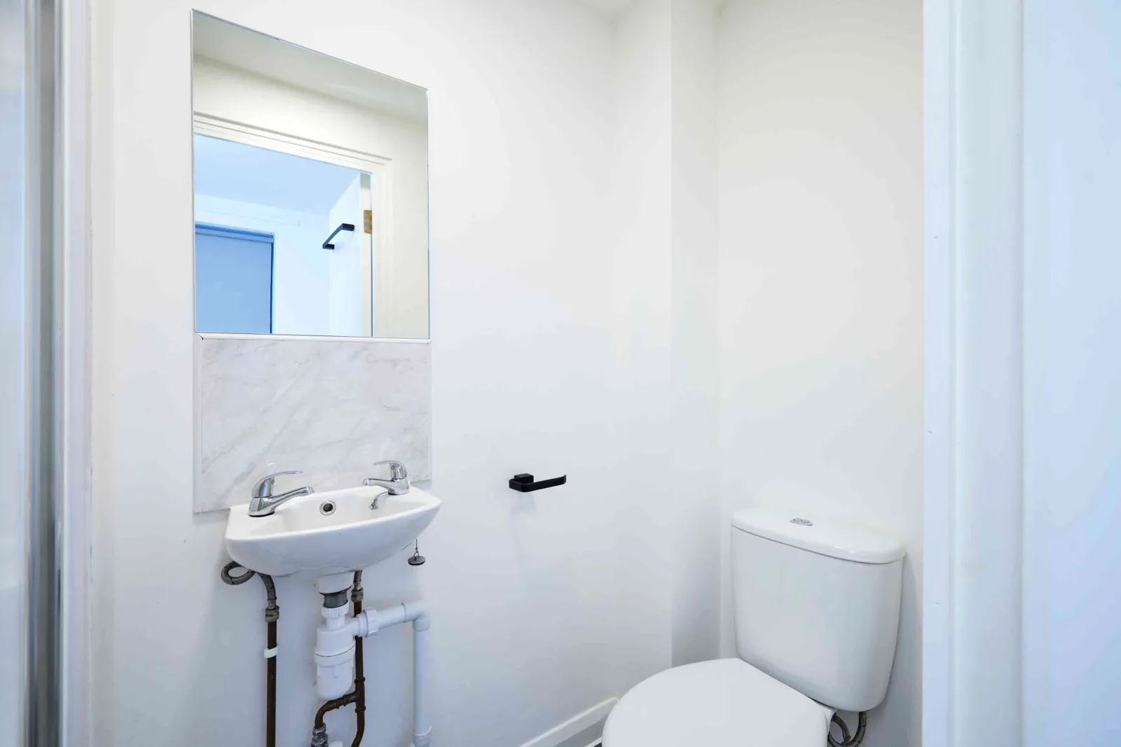 Classic En Suite at Hockley Point