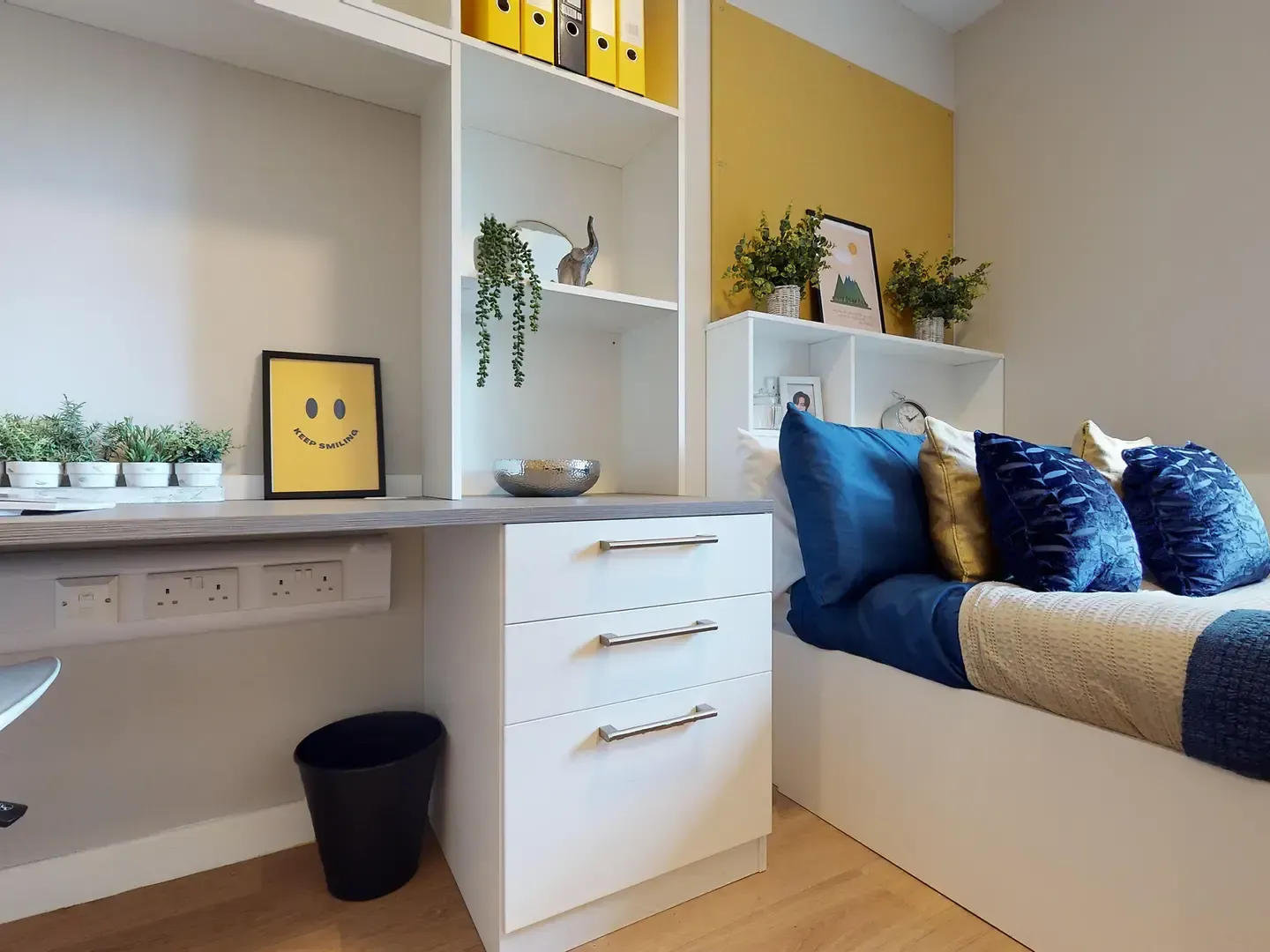 5 Bed Classic En Suite at Centro House