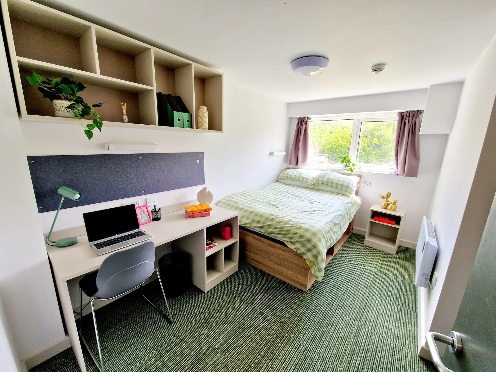 Twodio (2-person studio) at DUISC Accommodation at Endeavour Court