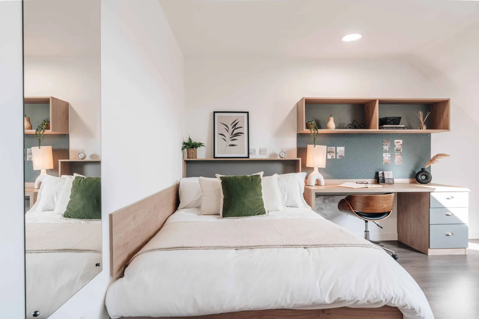 Platinum Sky View En Suite at Caledon Court