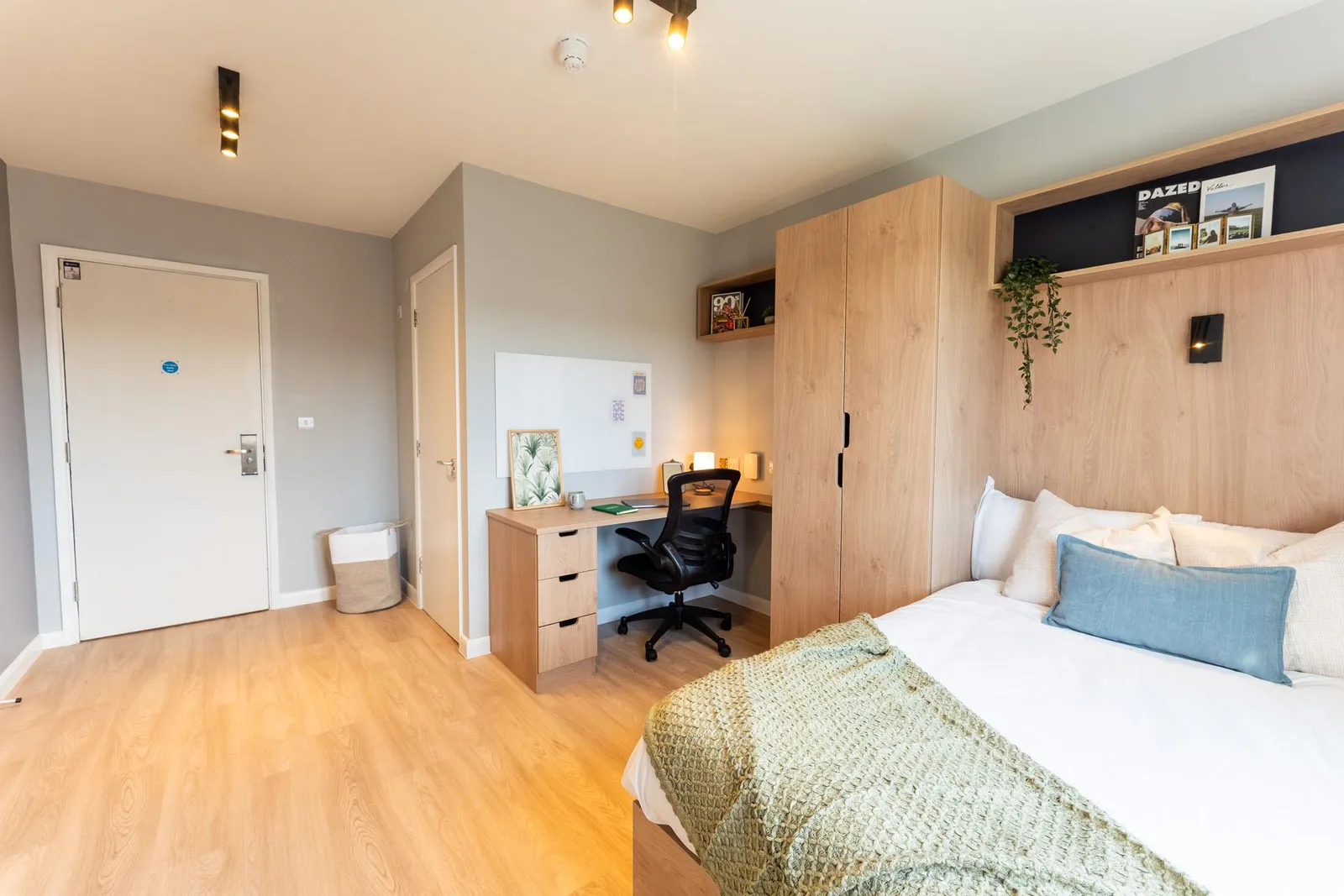 St Peters Court photo 27
