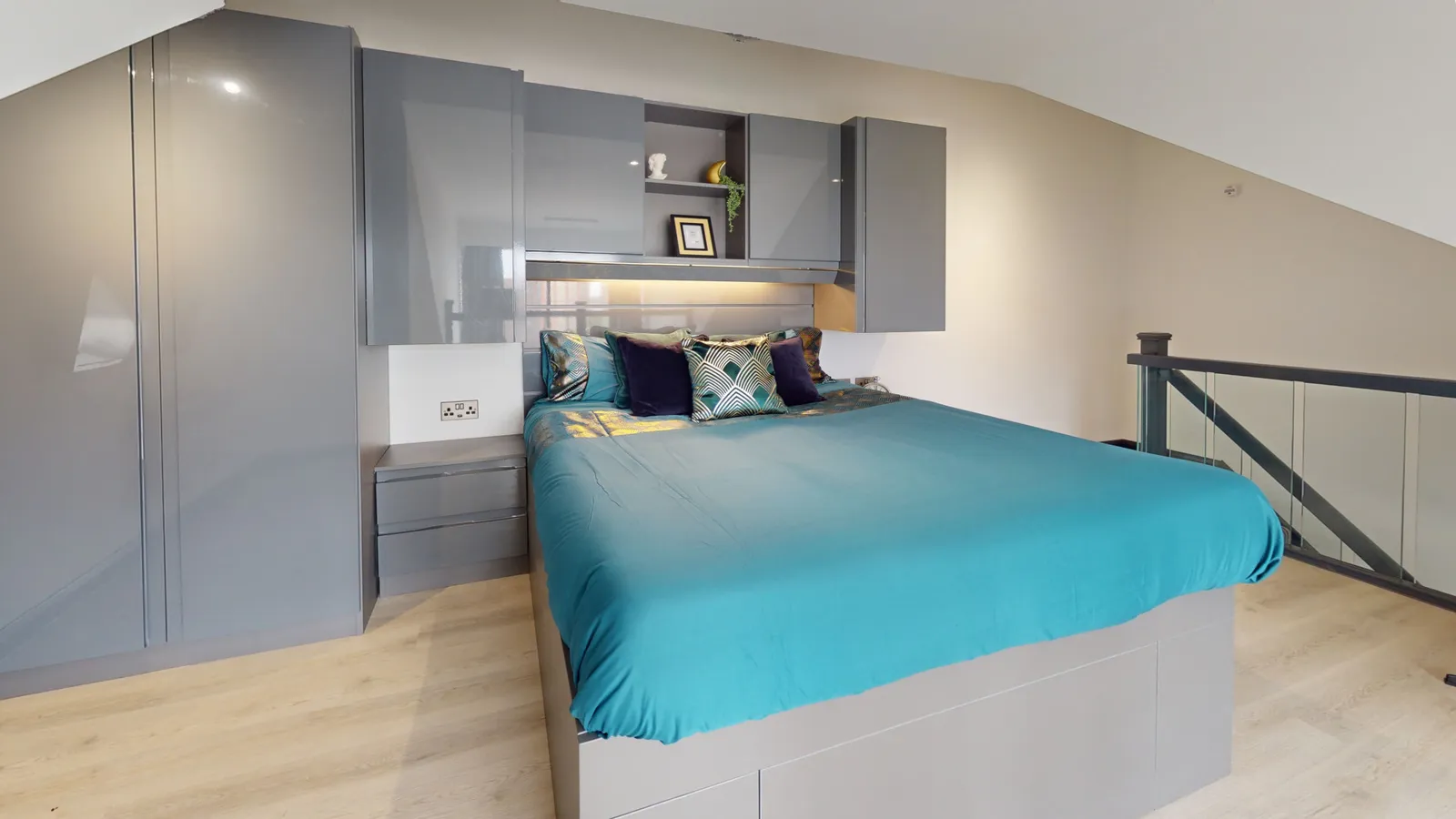 The Residence photo 9