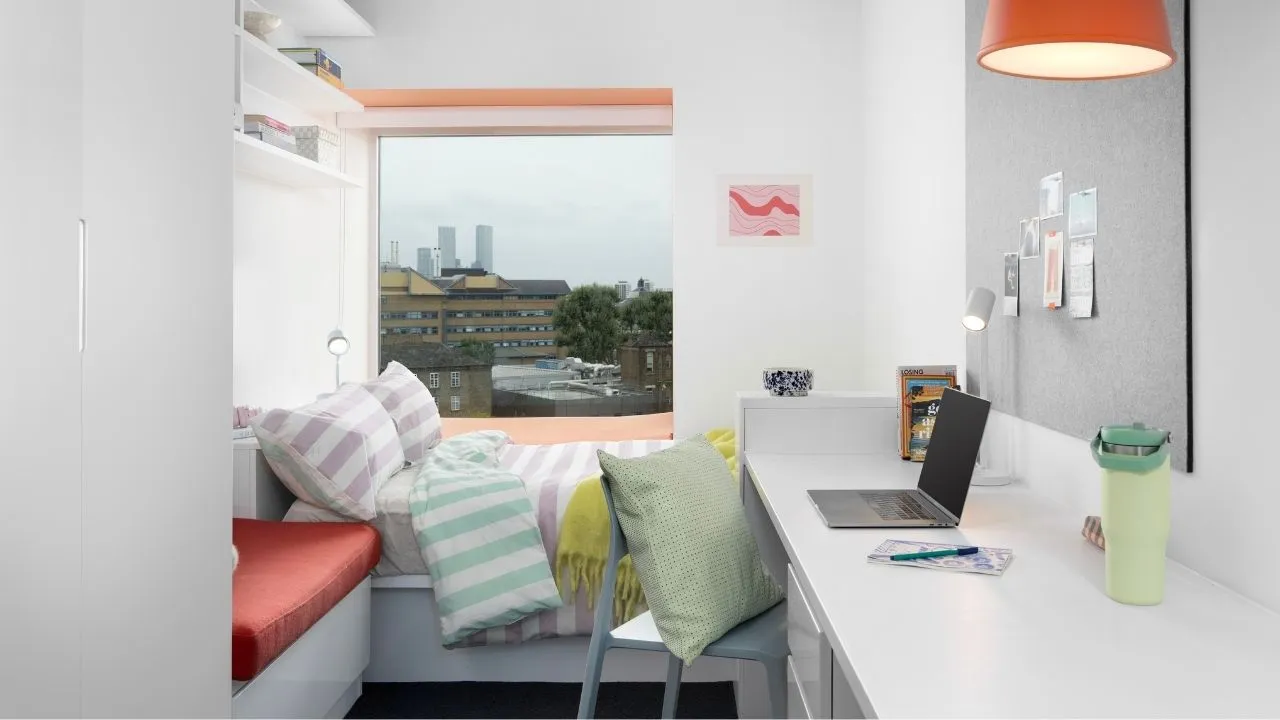 En Suite Large at Mile End Student Accommodation
