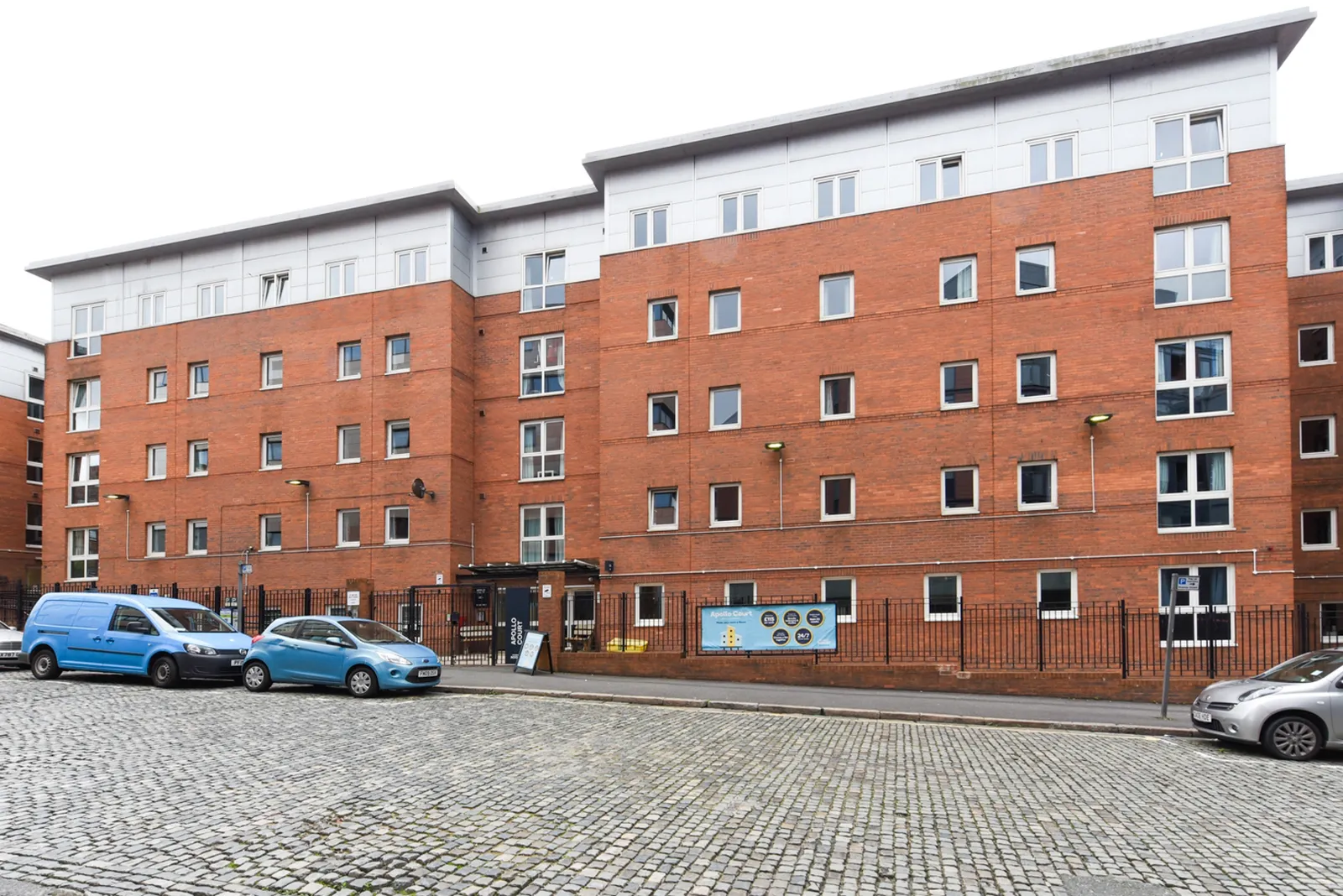 Apollo Court photo 10