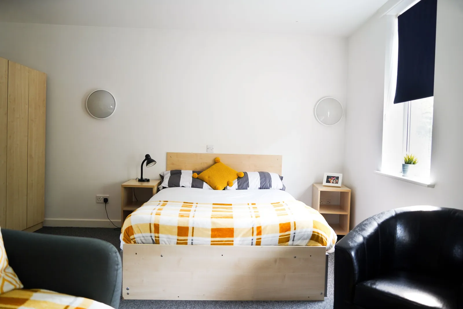 Myrtle Court photo 16