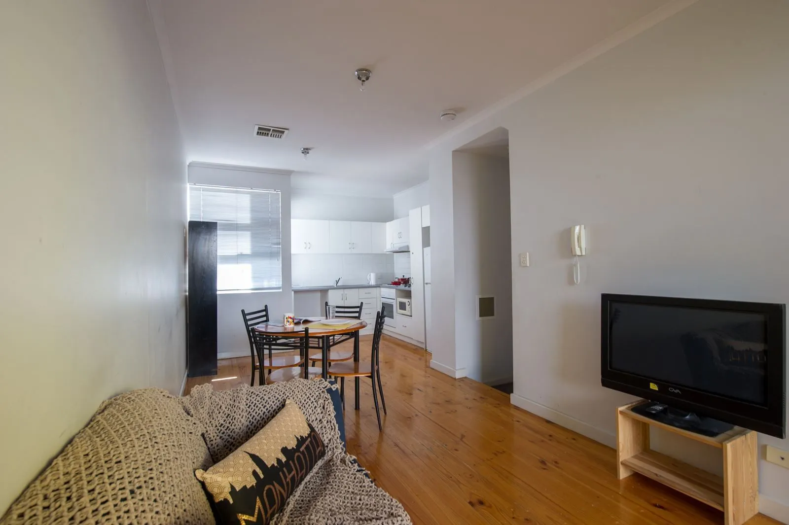 Student Living - Edge Apartments photo 3