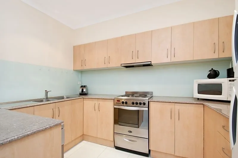 Student Living - Tower Apartments photo 6