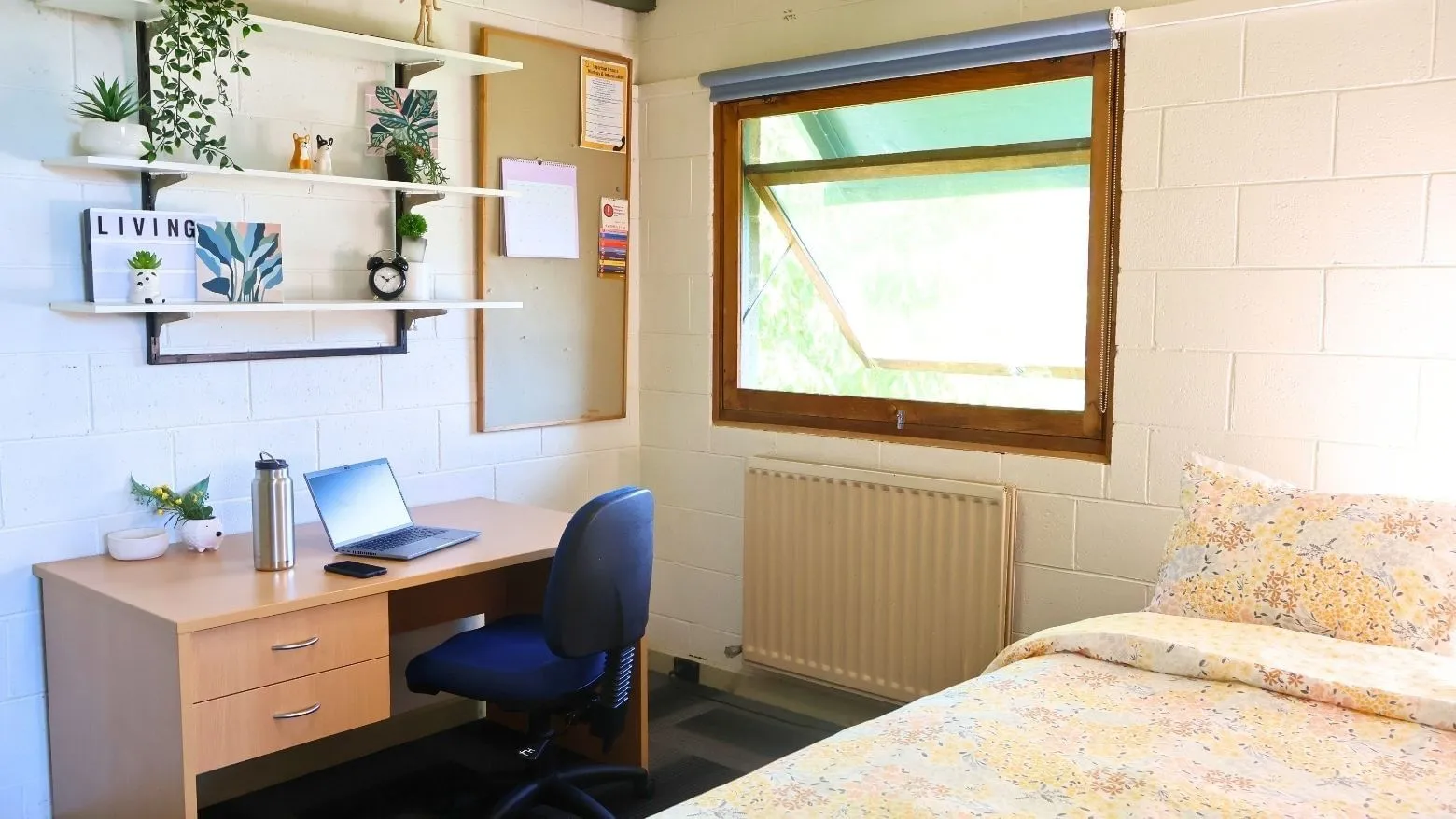 La Trobe University - Units photo 2