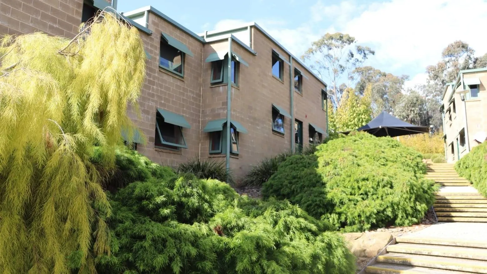 La Trobe University - Units photo 7