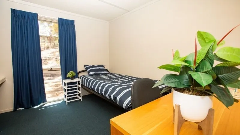 La Trobe University - Villas photo 22
