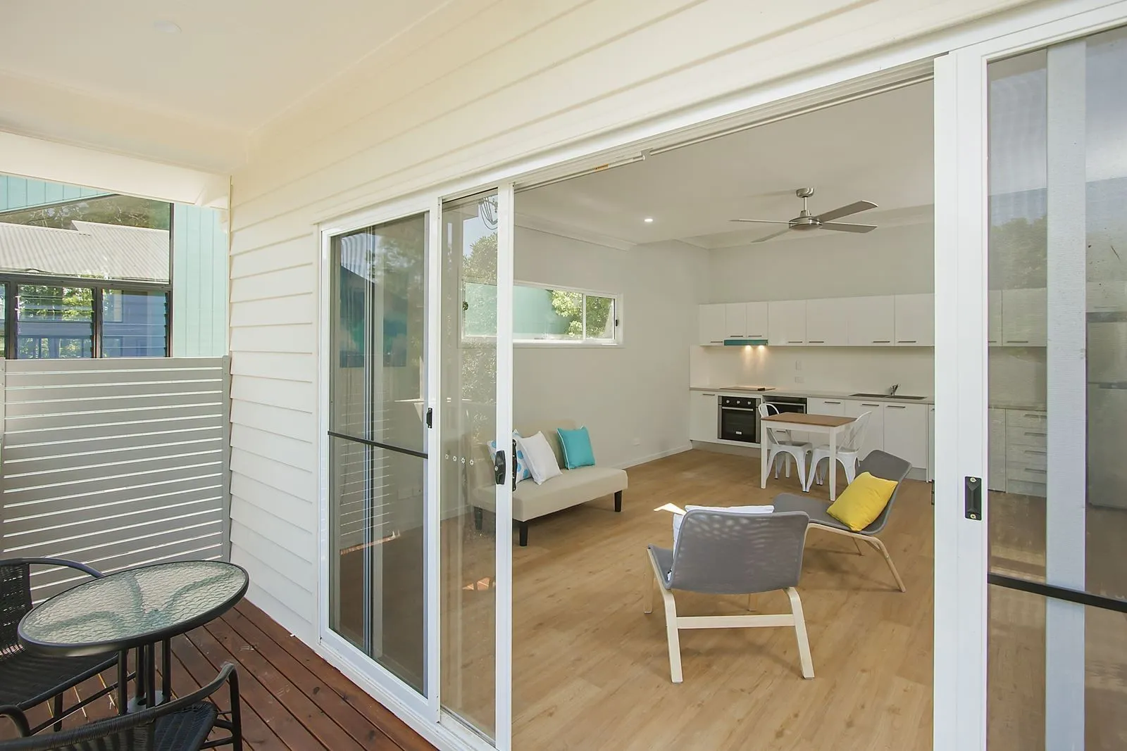 StudentLiving - Twelfth Avenue photo 7