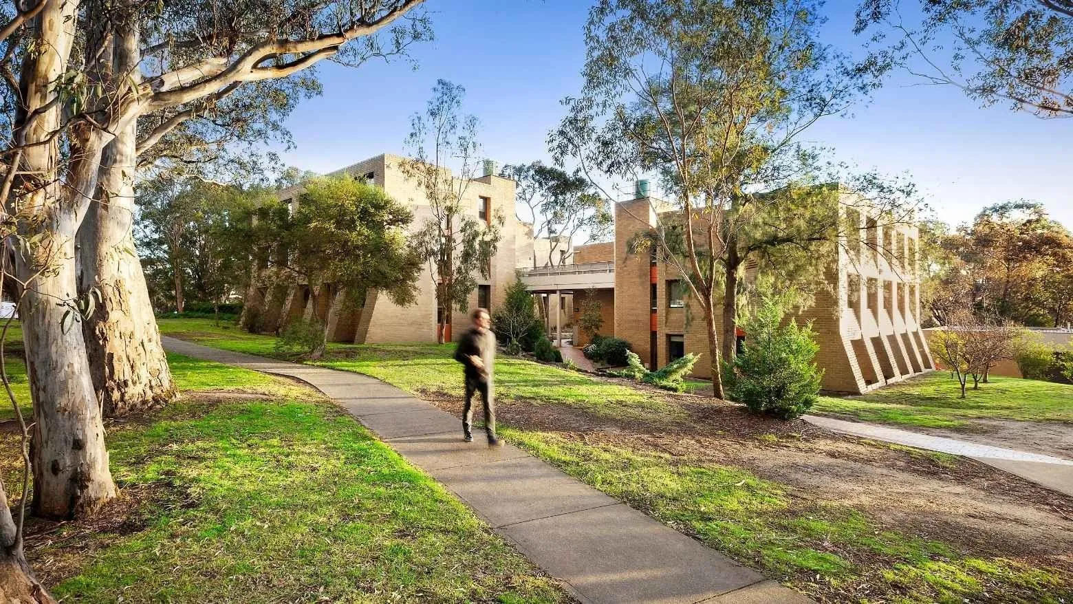 La Trobe University - Chisholm College photo 2