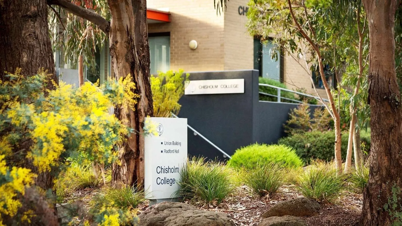 La Trobe University - Chisholm College photo 3