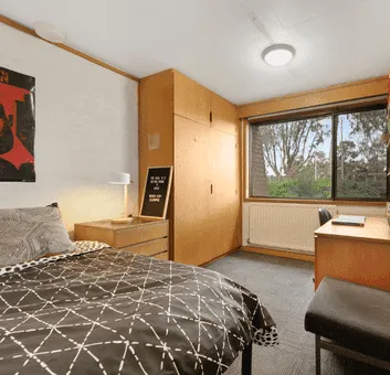 La Trobe University - Chisholm College photo 13