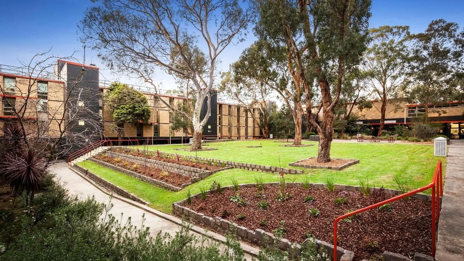 La Trobe University – Menzies College  photo 1