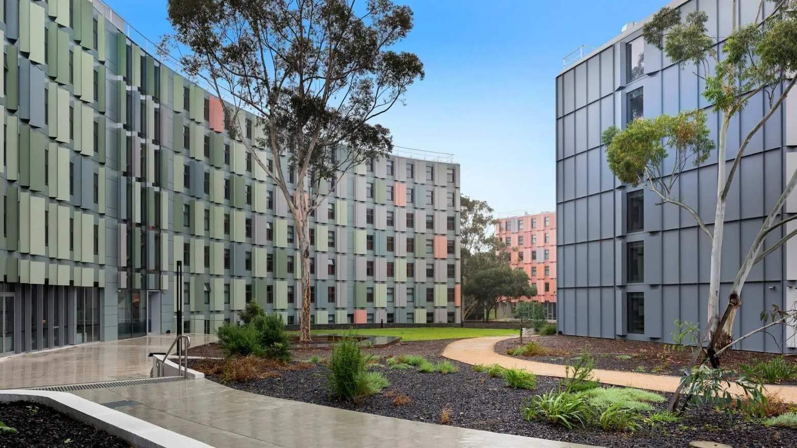 La Trobe University - North and South Apartments photo 5