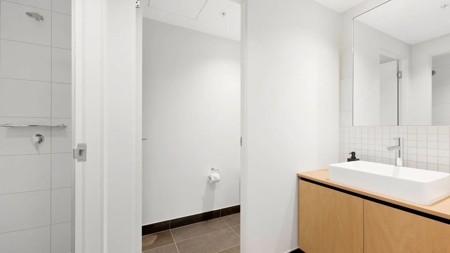 La Trobe University - North and South Apartments photo 26
