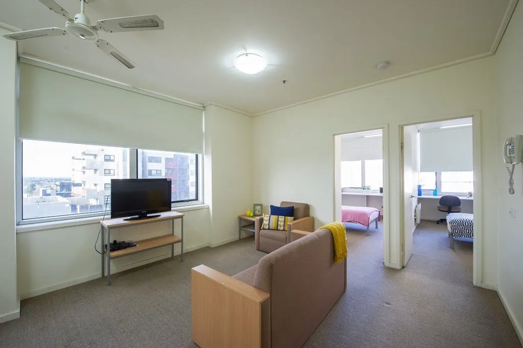 Student Living - 550 Lygon photo 6
