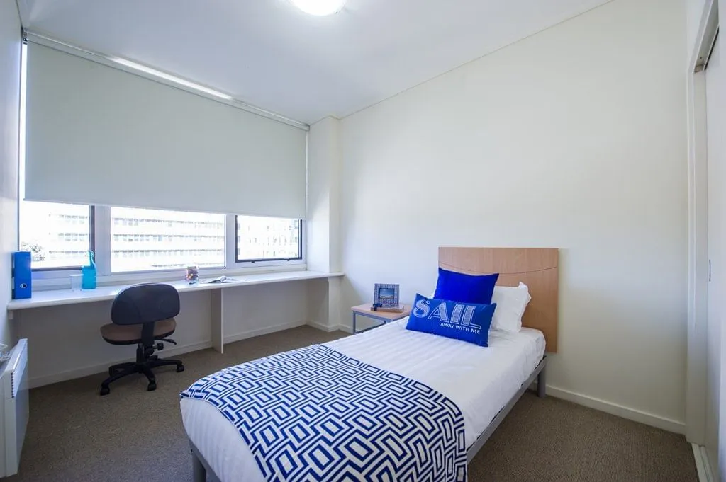 Student Living - 550 Lygon photo 7