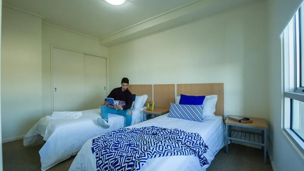 Student Living - 550 Lygon photo 12