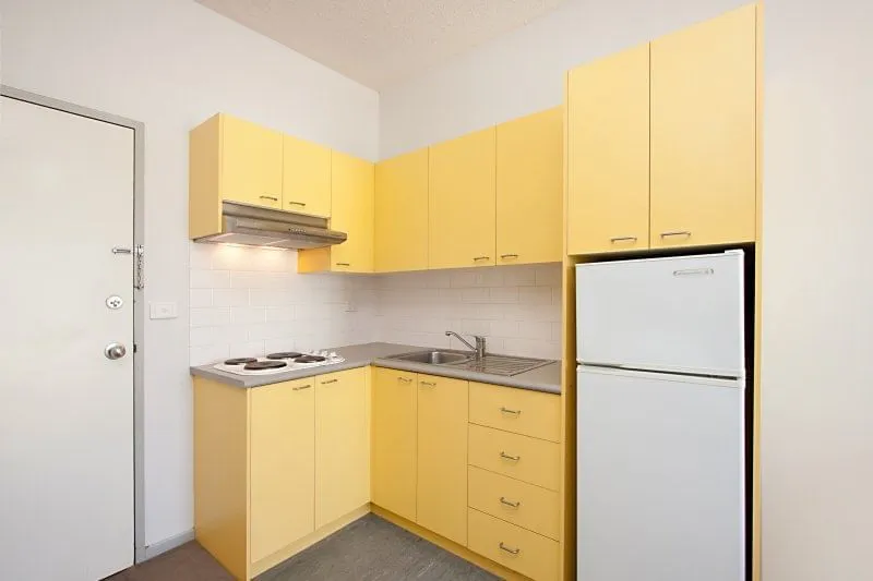 Student Living - 570 Swanston photo 7