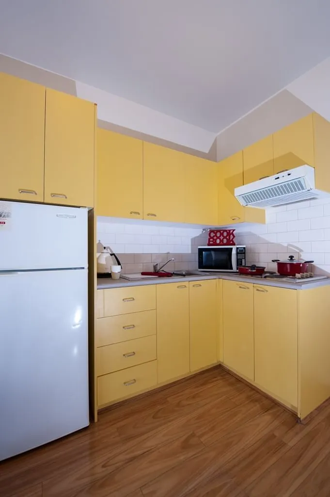 Student Living - 570 Swanston photo 9