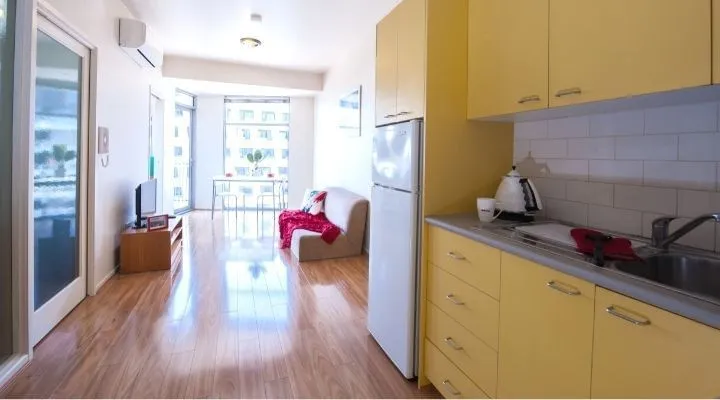 Student Living - 570 Swanston photo 12