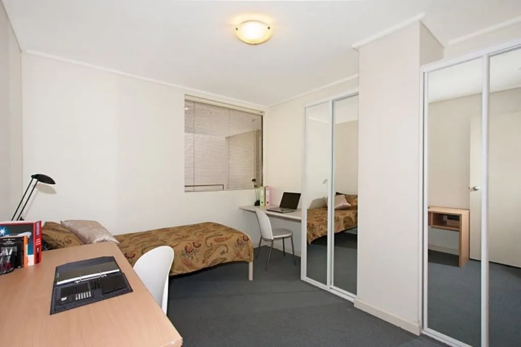 Student Living on A’Beckett photo 15