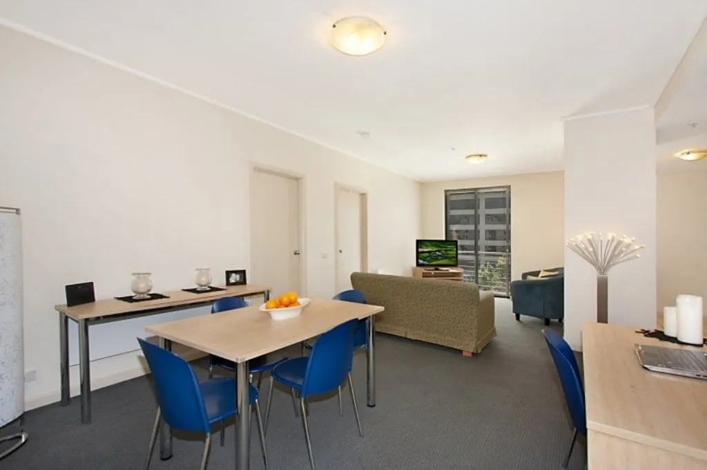 Student Living on A’Beckett photo 16