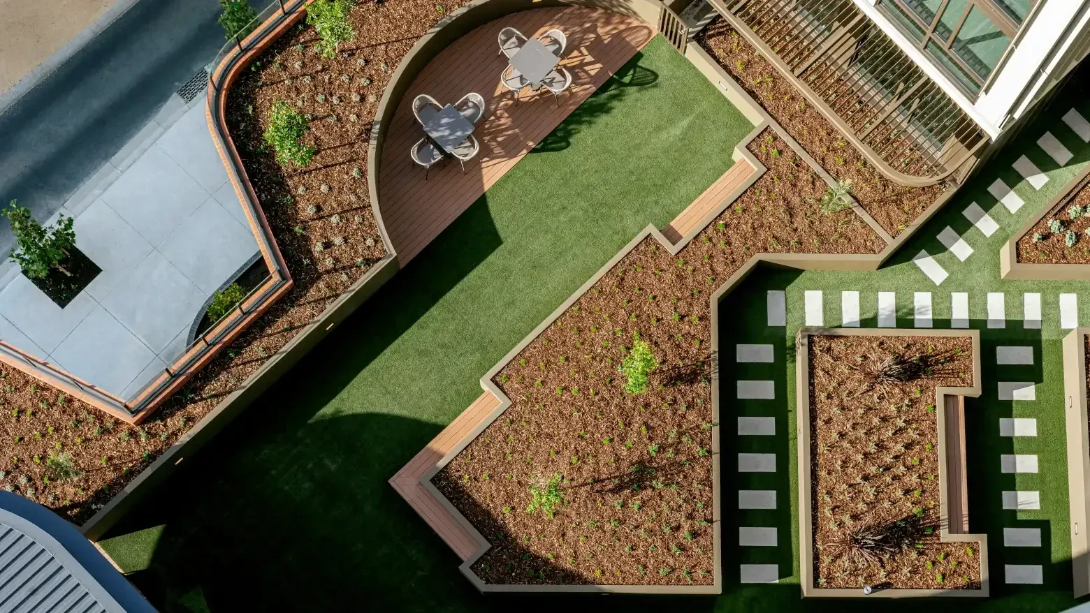Caulfield Place photo 13