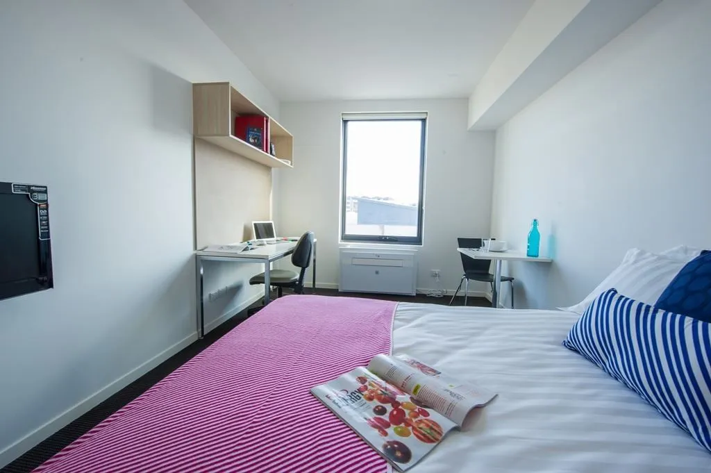 Student Living on Cobden photo 3