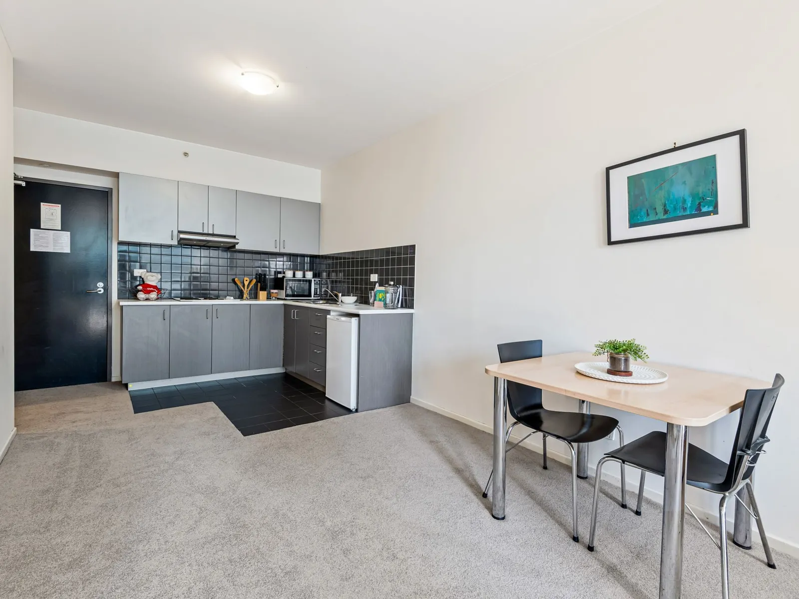 Student Living on Lonsdale photo 4