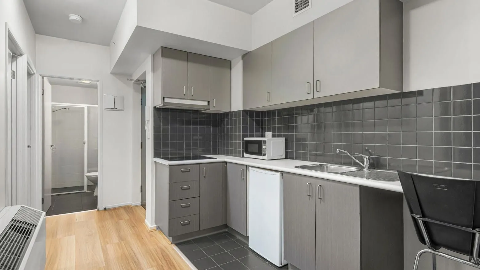 Student Living on Lonsdale photo 48