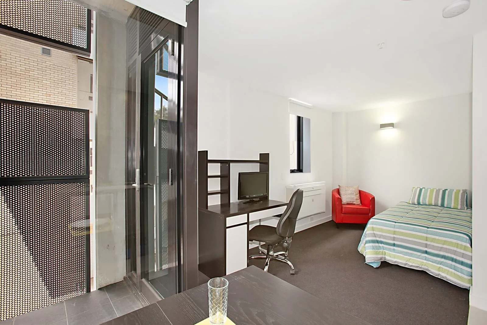 Student Living on Raleigh photo 7