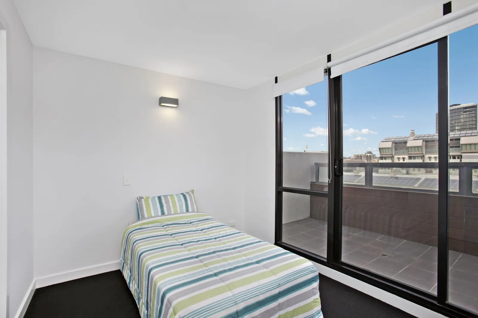 Student Living on Raleigh photo 13