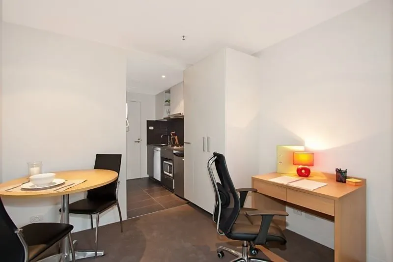 Student Living on Villiers photo 14