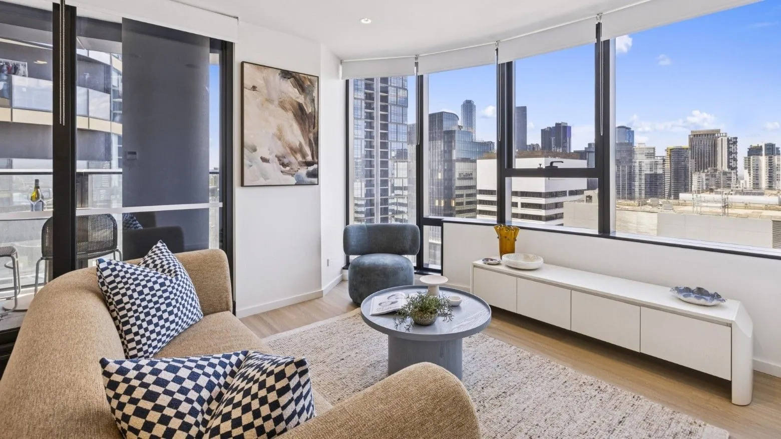West Tower, Melbourne Quarter photo 21