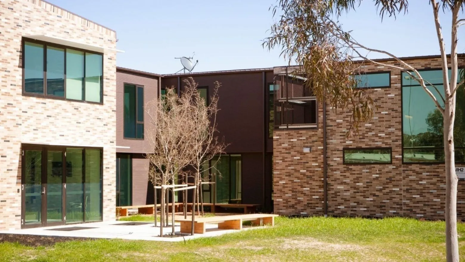 La Trobe University - McFarlane's Hill Residences photo 3