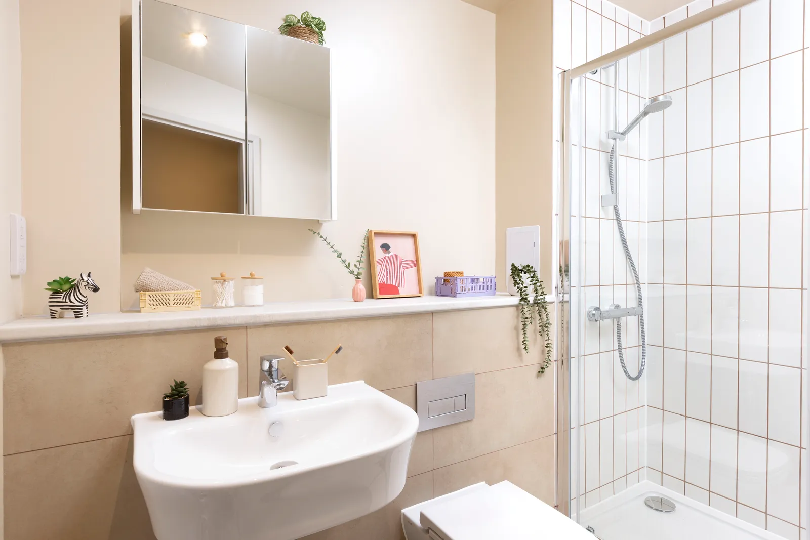 Burnet Court photo 10