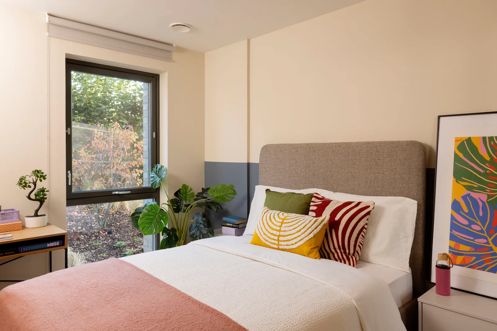 Burnet Court photo 12