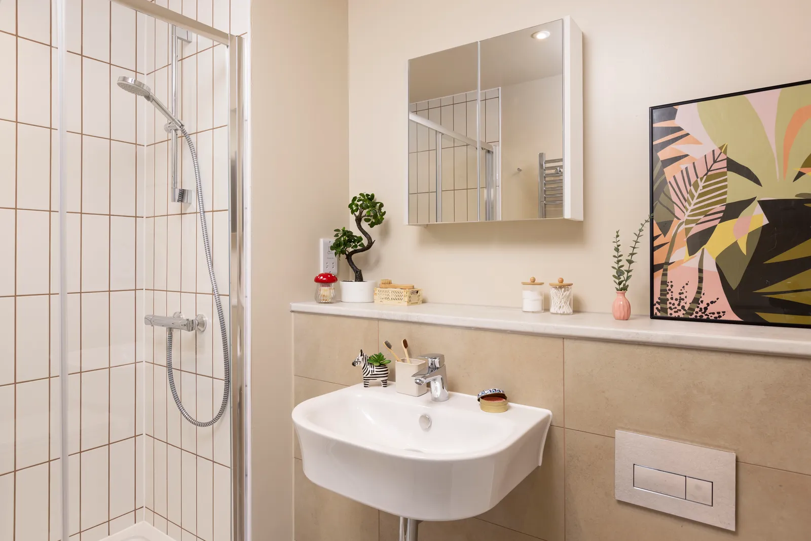 Burnet Court photo 18